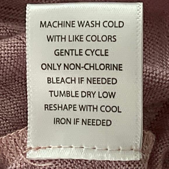 Evereve Layla Lilac Smocked Blouse Womens Size XL Feminine Lightweight Pastel - Picture 14 of 14